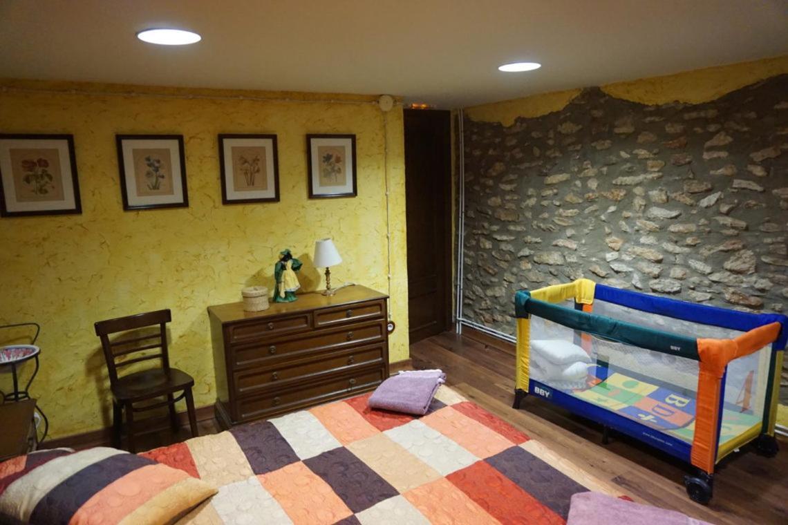 Casa Rural Cal Parines Vilabella Esterno foto