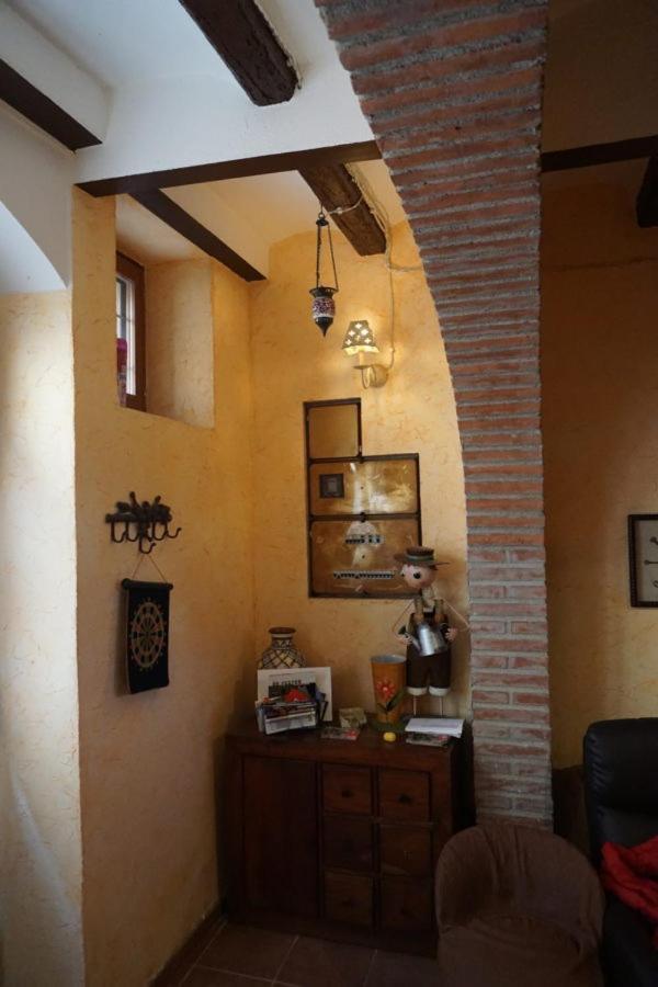 Casa Rural Cal Parines Vilabella Esterno foto