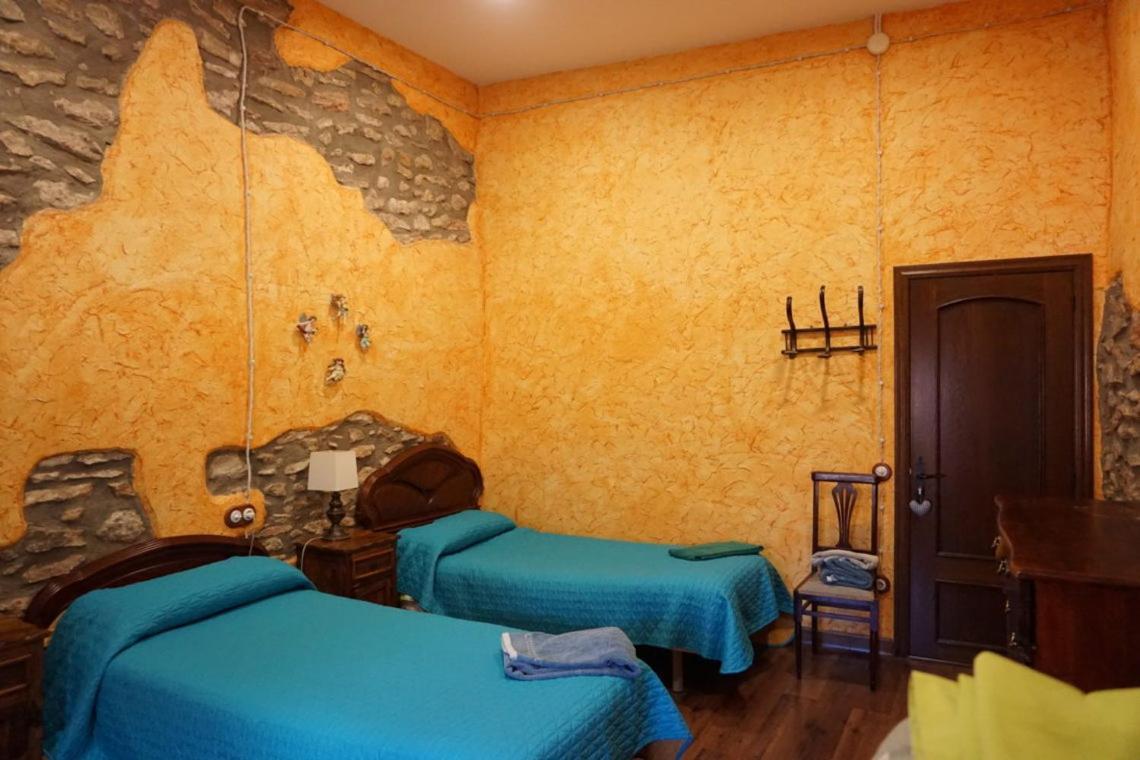 Casa Rural Cal Parines Vilabella Esterno foto